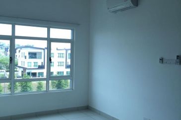 La Thea Residences @ 16 Sierra