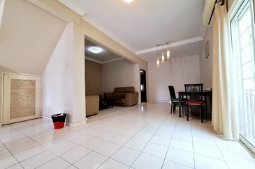 Taman Pinggiran Putra