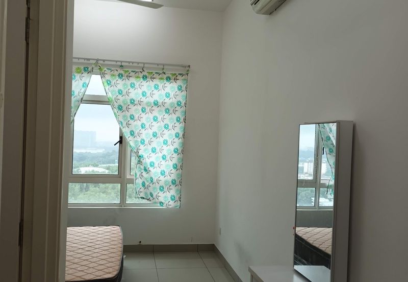 La Thea Residences @ 16 Sierra