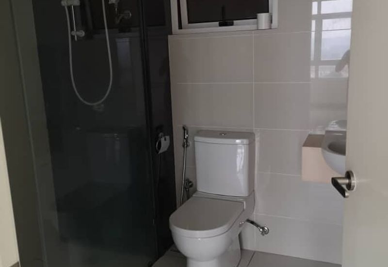 La Thea Residences @ 16 Sierra