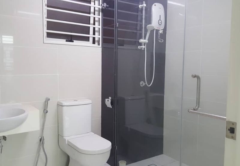 La Thea Residences @ 16 Sierra