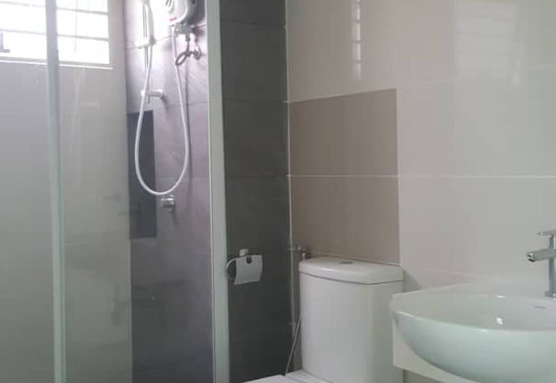 La Thea Residences @ 16 Sierra