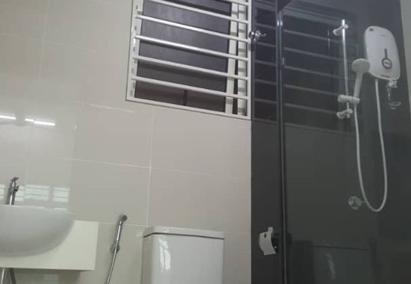 La Thea Residences @ 16 Sierra