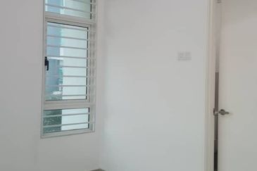 La Thea Residences @ 16 Sierra