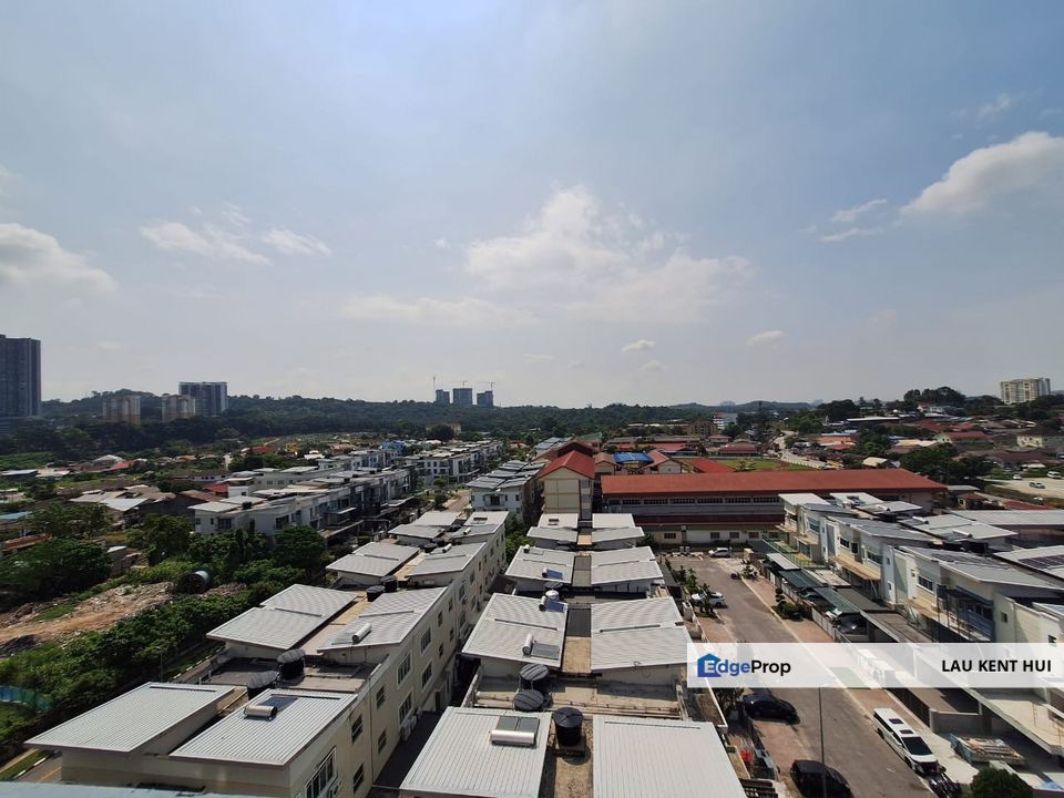 Casa Tropika Puchong Selangor Move in Condition Facing Unblock View Well Kept, Selangor, Puchong