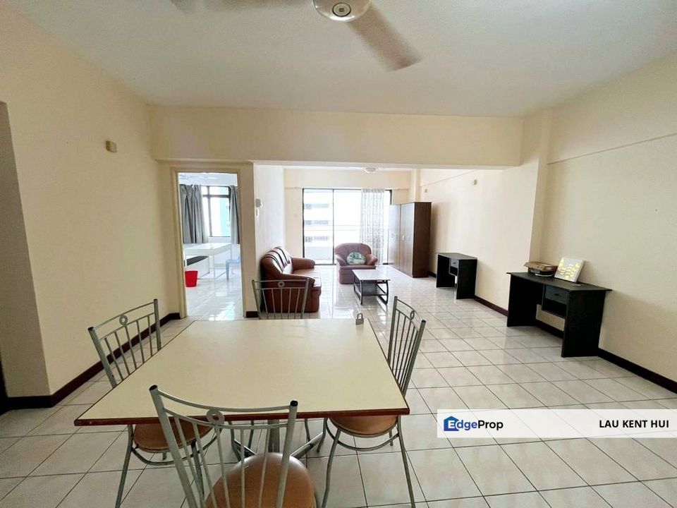 Vista Komanwel B Bukit Jalil Kuala Lumpur Well Kept Good location Walking to IMU and Sri Petaling LRT Station Below Bank Value, Kuala Lumpur, Bukit Jalil