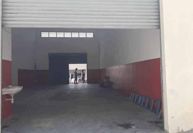 Pusat Bandar Putra Permai