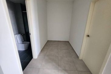 Meta Residence @ Meta City