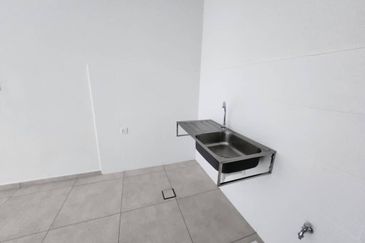 Meta Residence @ Meta City