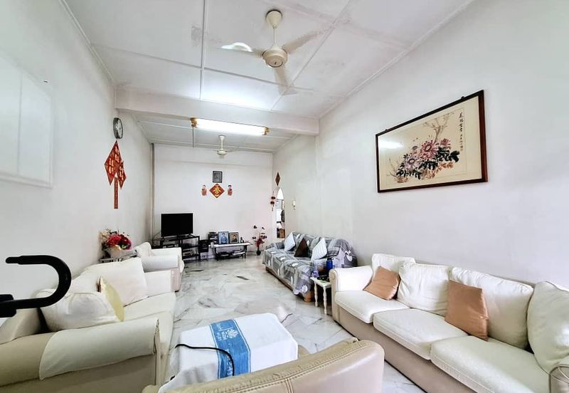 Happy Garden (Taman Gembira)