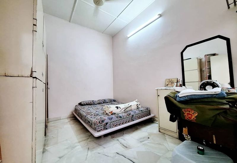 Happy Garden (Taman Gembira)