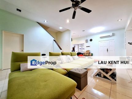 Taman Prima Tropika Seri Kembangan Selangor 2.5 STY Landed Below Bank Value Near MRT Fully Renovated Nice and Tip Top condition, Selangor, Seri Kembangan