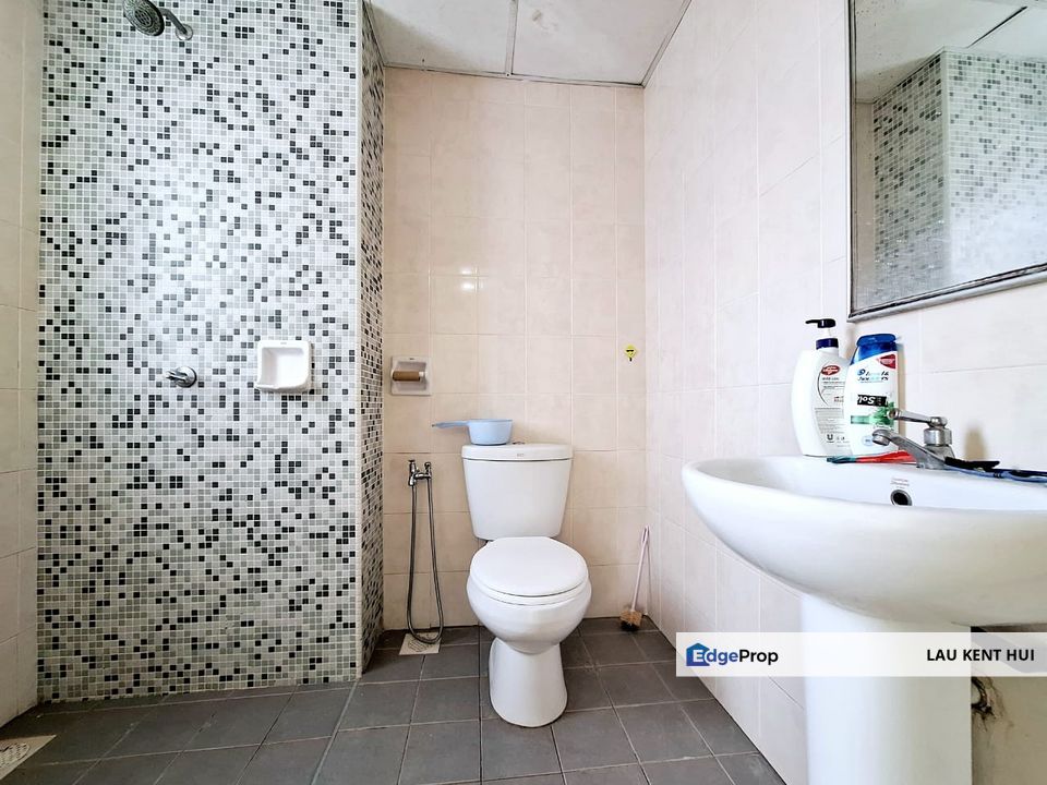 Metropolitan Square Damansara Perdana Selangor Corner High Floor Nice View Well Kept unit, Selangor, Damansara Perdana