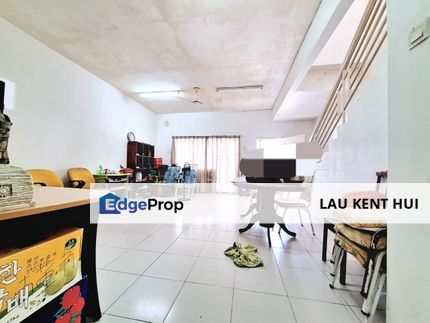 Taman Dato Demang Seri Kembangan Selangor Double Storey Landed Walking to Mrt Station, Excellent Location, Selangor, Seri Kembangan