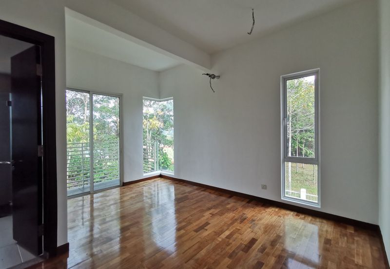 Villa Heights @ Equine Park