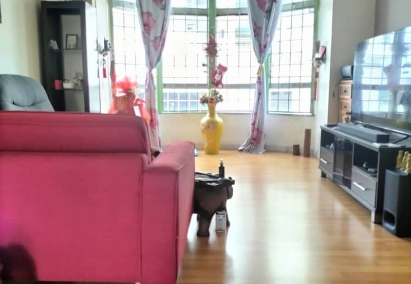 Endah Regal Condominium