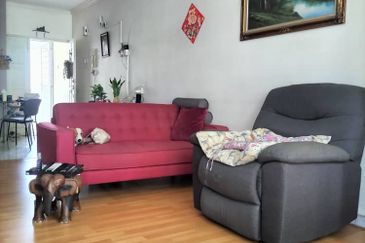 Endah Regal Condominium