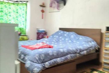 Endah Regal Condominium