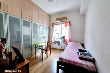 Taman Impian Indah (Paragon Heights)