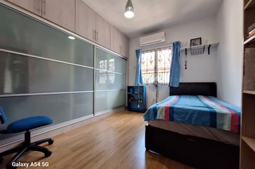 Taman Impian Indah (Paragon Heights)