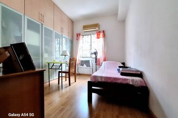 Taman Impian Indah (Paragon Heights)