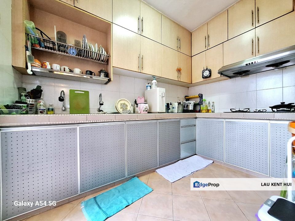 Taman Impian Indah (Paragon Height) Bukit Jalil Kuala Lumpur Just Bring Suit Case Luxury Renovation, Kuala Lumpur, Bukit Jalil