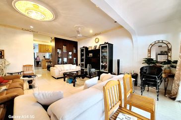 Taman Impian Indah (Paragon Heights)