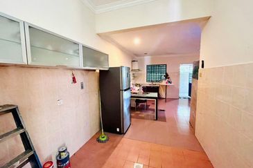 Pusat Bandar Putra Permai