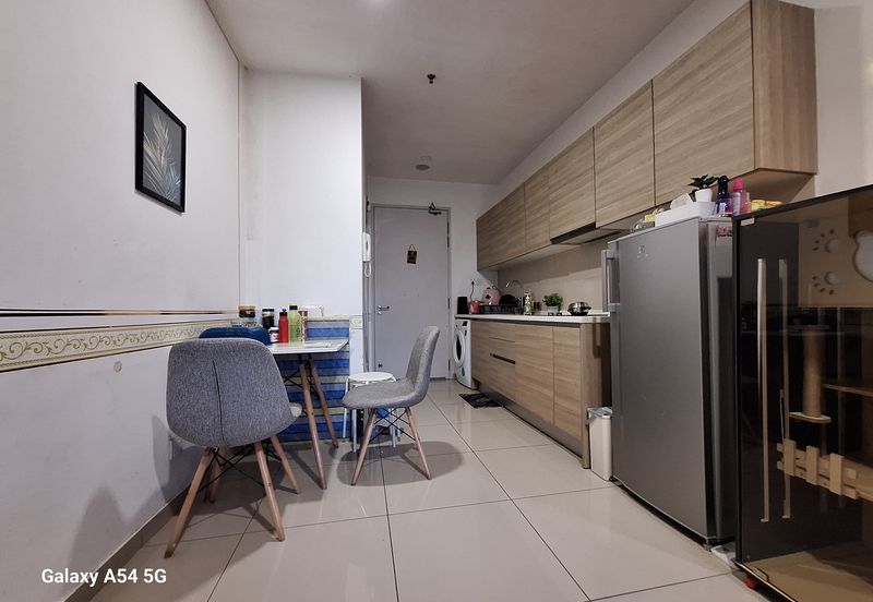 I Residence @ I City