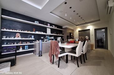 LakeFront Residence Cyberjaya