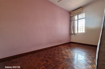 Pusat Bandar Putra Permai