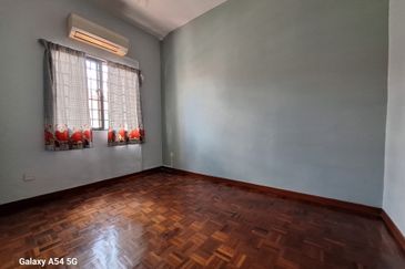 Pusat Bandar Putra Permai