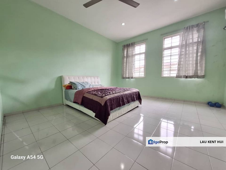 Alam Sanctuary Seri Kembangan Selangor Peaceful Neighborhood Well Kept Unit Good For Own stay or Investment  , Selangor, Puchong South