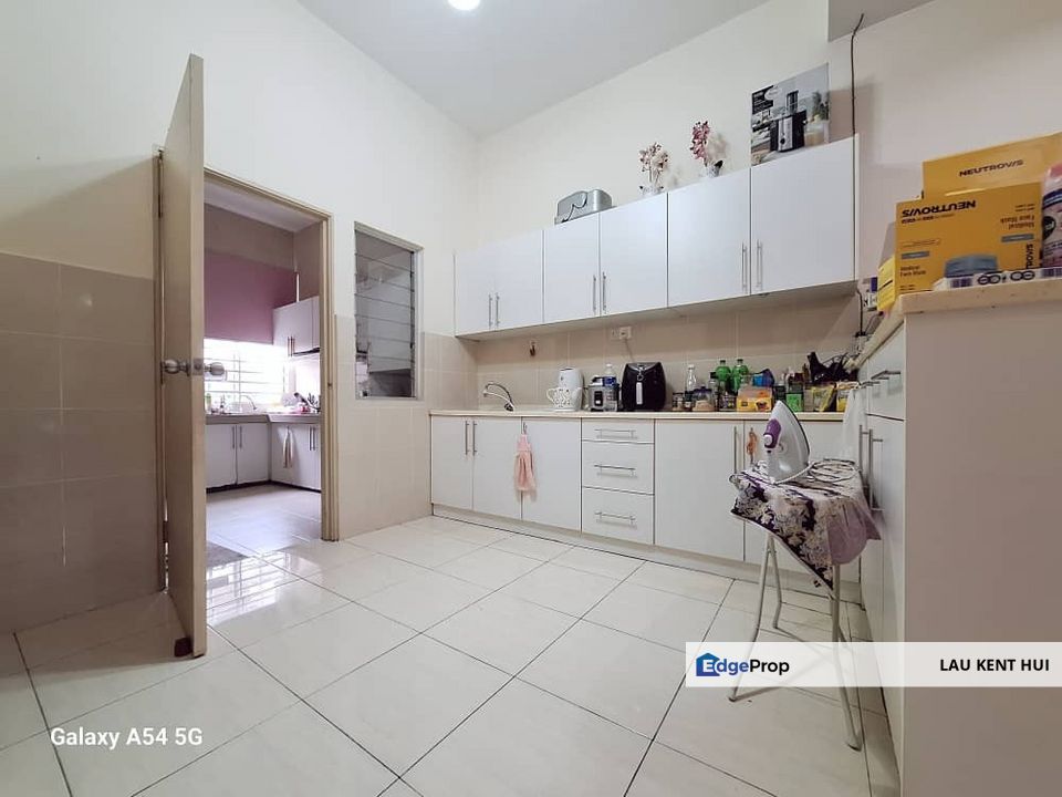 Alam Sanctuary Seri Kembangan Selangor Peaceful Neighborhood Well Kept Unit Good For Own stay or Investment  , Selangor, Puchong South