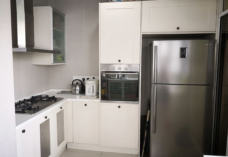 Ara Hill Condominium