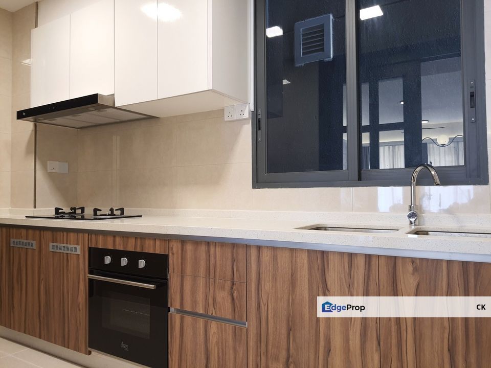 Good Conditions Condo Agile Mont Kiara For Sale, Kuala Lumpur, Mont Kiara