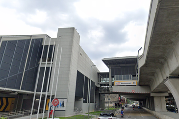 Affordable Office Jalan Ipoh with Private washroom and near MRT