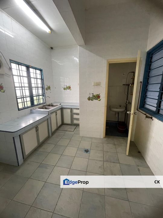  2.5-Storey Link House in SD7 – Your Ideal Family Home!, Selangor, Bandar Sri Damansara