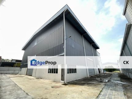 Spacious hub 3storey factory with built up 35400sf and 400amp power, Selangor, Rawang