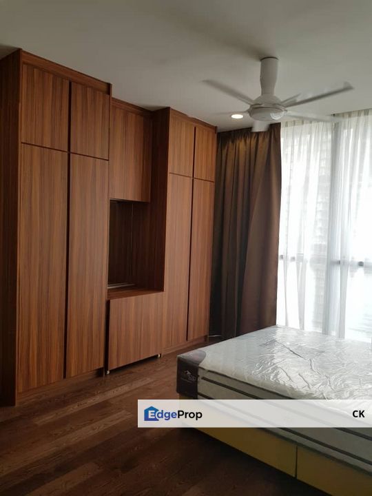 Fully Renovated Unit at The Fennel, Sentul East – KLCC View & 2 Carparks! , Kuala Lumpur, Sentul
