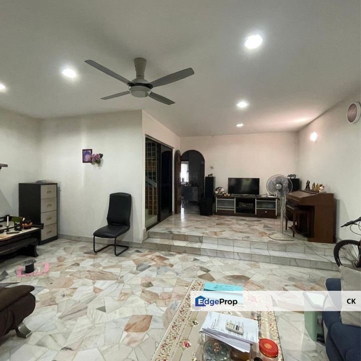3-Storey Freehold Gem in Taman Bukit Maluri – 6R5B, Fully Extended, Prime Location!, Kuala Lumpur, Kepong