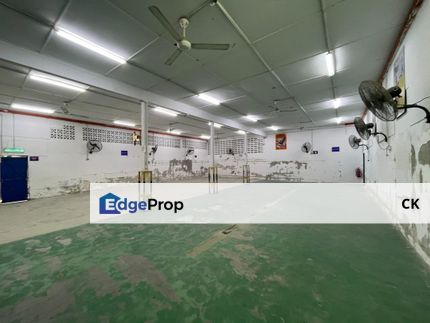 Setapak 7000sf warehouse & office with spacious parking , Kuala Lumpur, Setapak