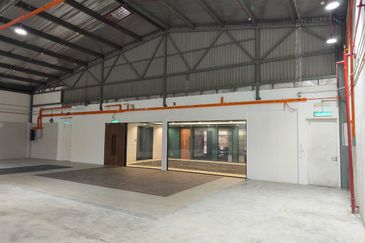 Taman Industri Bolton