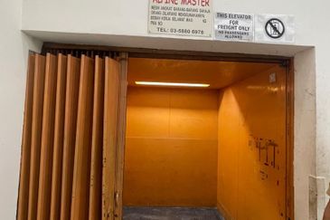 Taman Industri Bolton