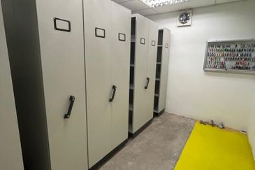 Taman Industri Bolton