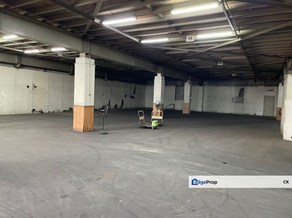 Detached Factory – Main Road Frontage Bandar Sri Damansara, Kuala Lumpur, Damansara