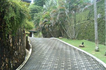 Taman Hillview
