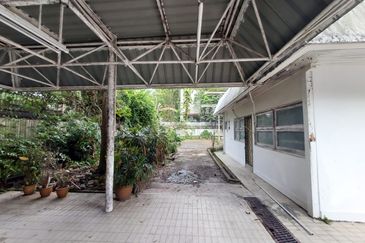 Jalan Taman U Thant 1
