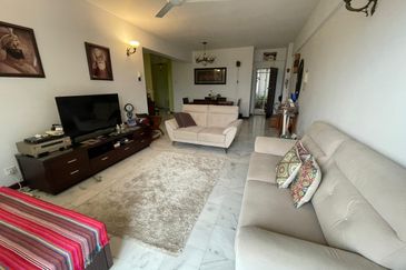 Emerald Hill, Taman Bukit Indah