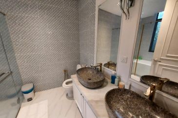 Mirage By The Lake @ Perdana Lakeview West